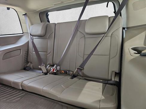 Used 2019 GMC Yukon SLT w/ HD Trailering Package image 10