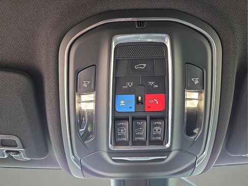 New 2026 Jeep Grand Cherokee L Limited AWD/4WD image 22