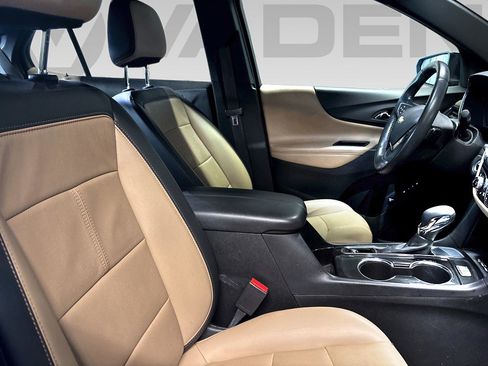 Used 2022 Chevrolet Equinox Premier image 7