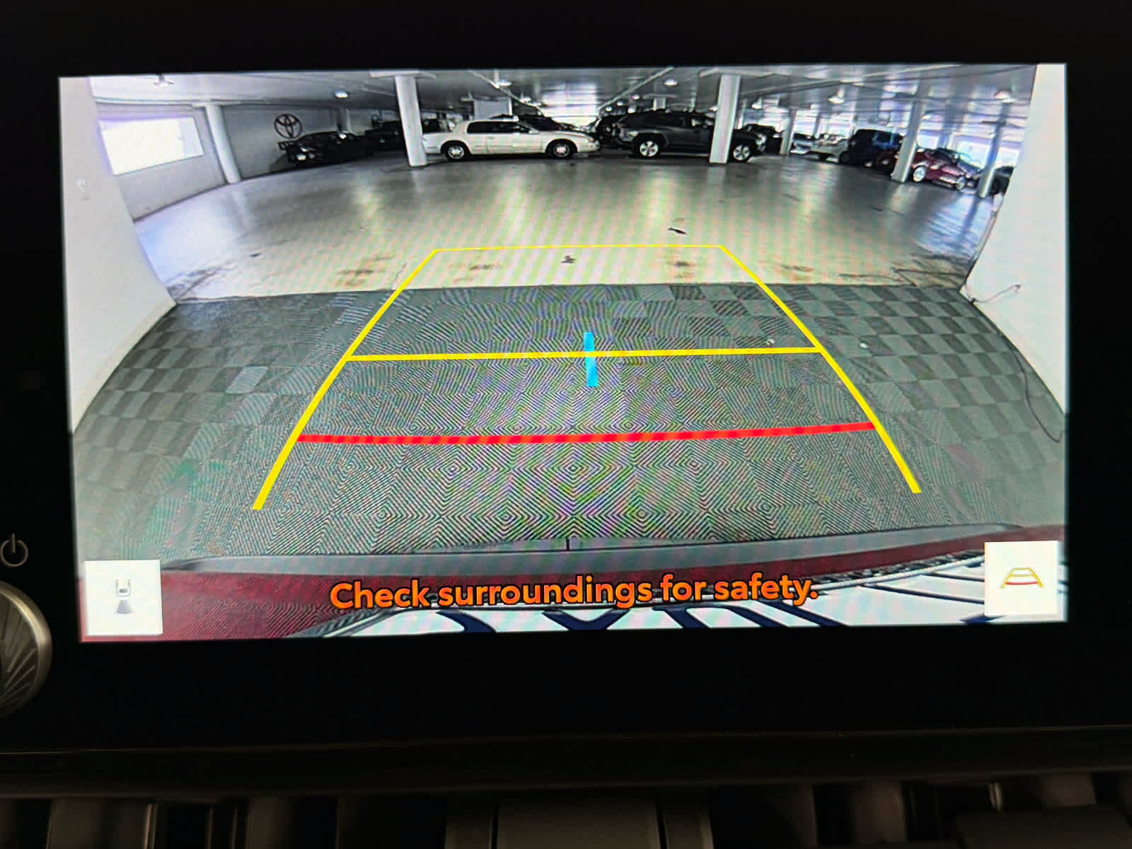 Used 2025 Toyota RAV4 LE AWD/4WD image 30