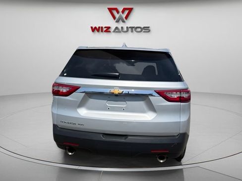 Used 2020 Chevrolet Traverse LS AWD/4WD image 4