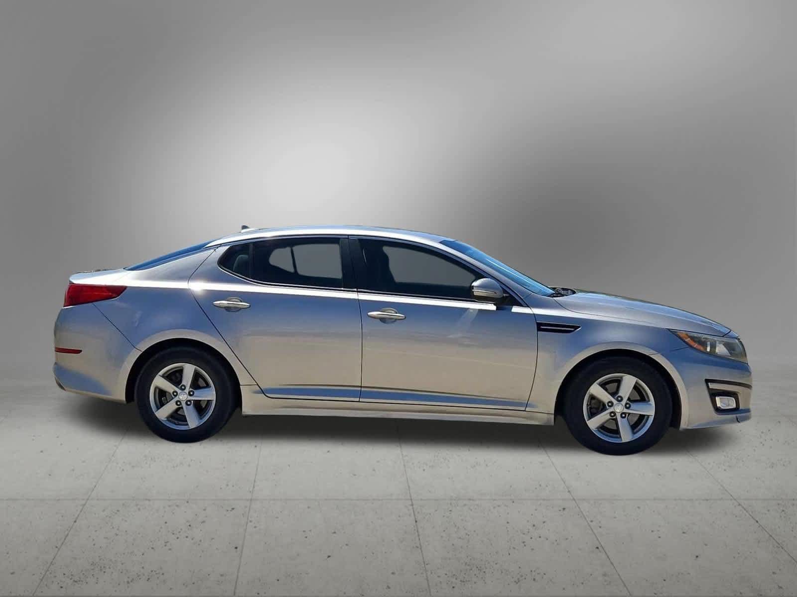 Used 2015 Kia Optima LX FWD image 7