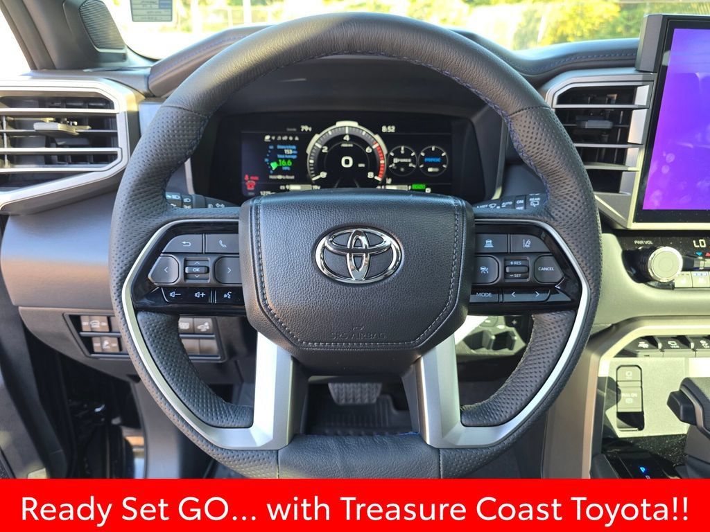 Used 2026 Toyota Sequoia Platinum AWD/4WD image 32