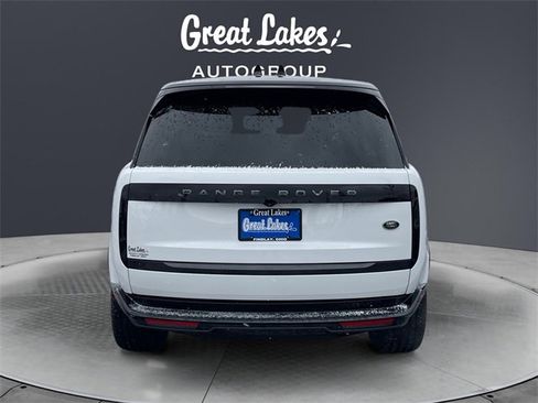 Used 2023 Land Rover Range Rover SE image 4