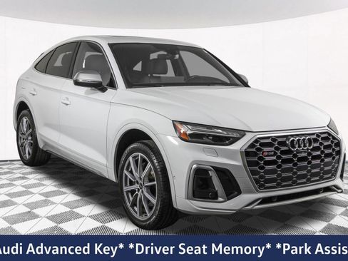 Used 2023 Audi SQ5 Prestige w/ Prestige Package AWD/4WD image 13