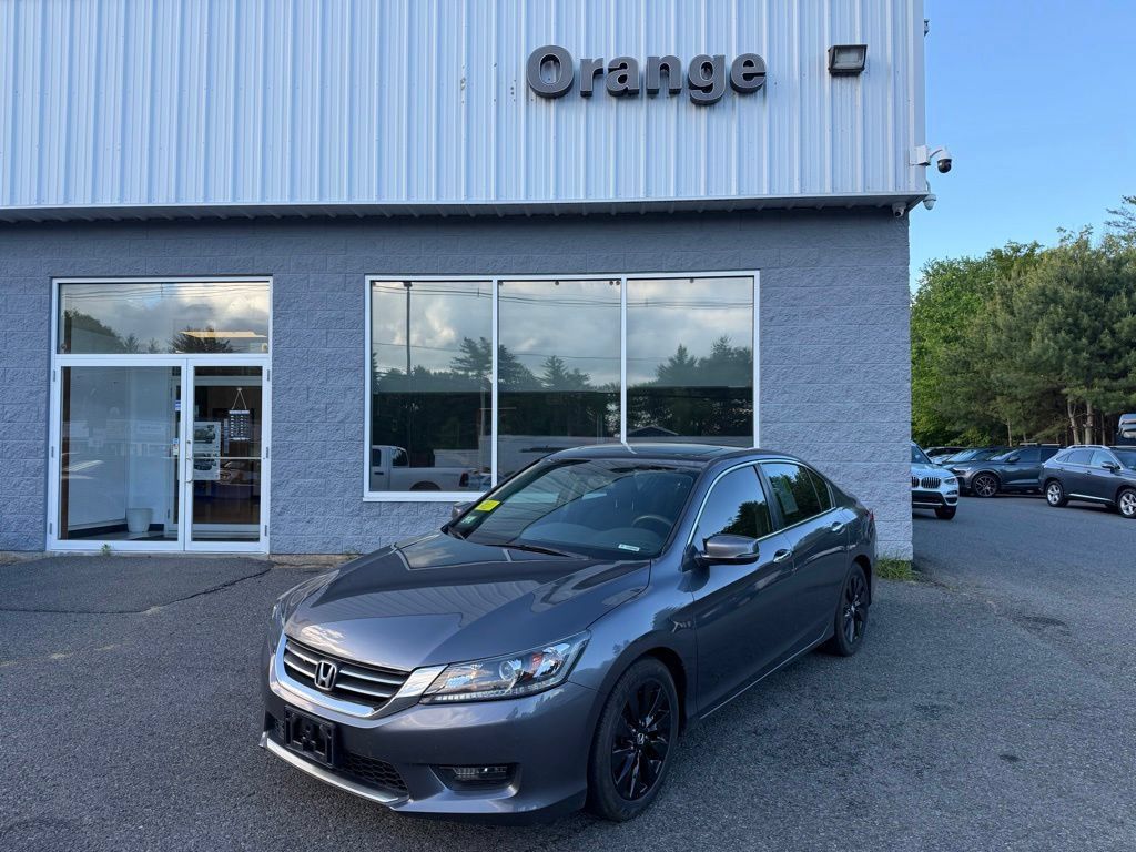 Used 2014 Honda Accord EX image 2