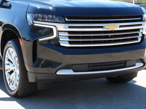 Used 2023 Chevrolet Suburban High Country w/ Max Trailering Package image 29
