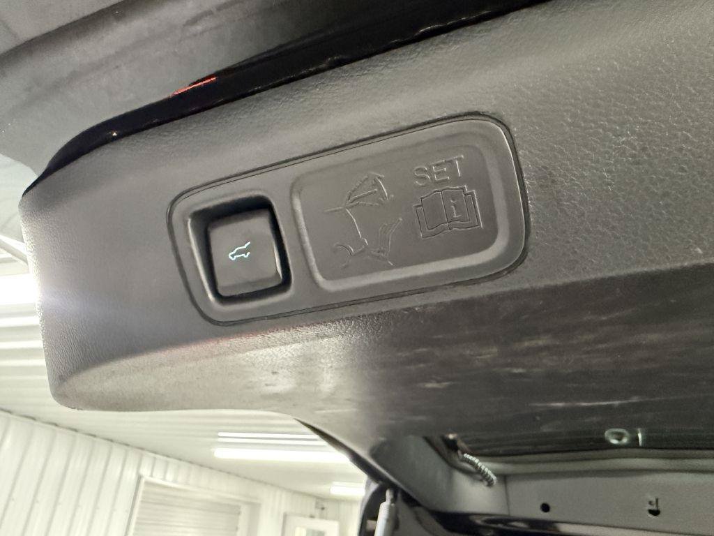 Used 2022 Ford Expedition Max Limited AWD/4WD image 31