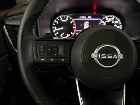 Used 2023 Nissan Rogue SV w/ SV Premium B Package FWD image 14