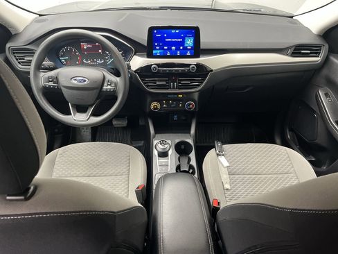 Used 2022 Ford Escape SE image 4