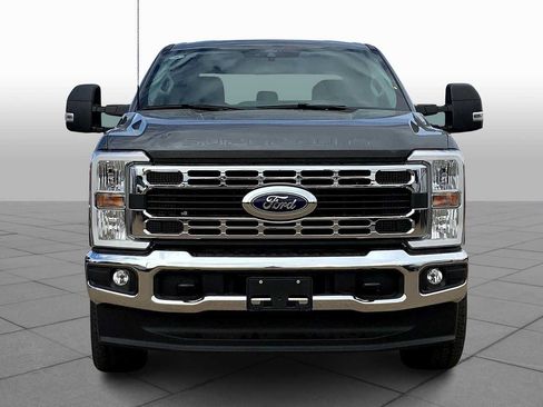 New 2026 Ford F250 XLT w/ FX4 Off-Road Package AWD/4WD image 3