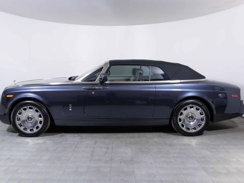 Used 2013 Rolls-Royce Phantom Drophead Coupe image 13