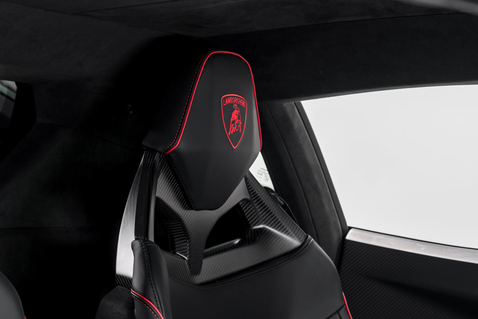 Used 2026 Lamborghini Temerario AWD/4WD image 34