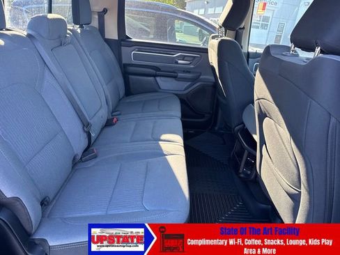 Used 2020 RAM 1500 Big Horn AWD/4WD image 24