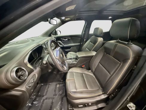 Used 2019 Chevrolet Blazer Premier w/ Sun and Wheels Package AWD/4WD image 24
