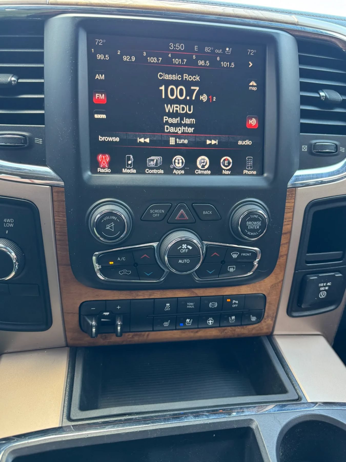Used 2015 RAM 3500 Laramie Longhorn AWD/4WD image 53