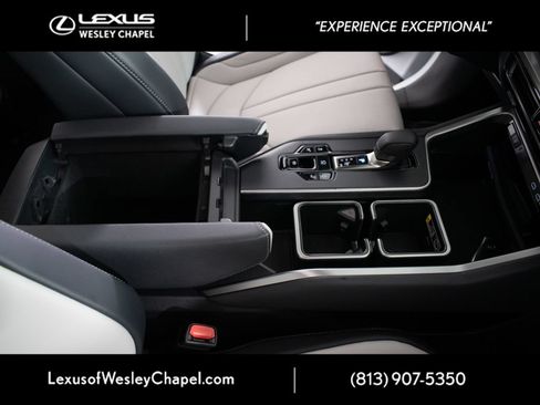 Used 2025 Lexus TX 350 AWD image 32