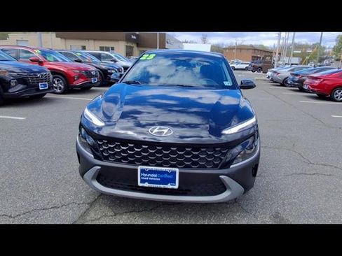 Certified 2023 Hyundai Kona SE AWD/4WD image 3
