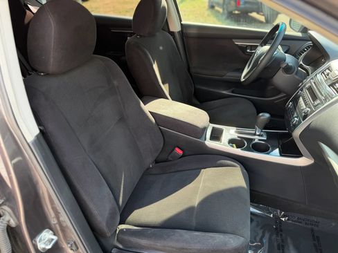 Used 2013 Nissan Altima 2.5 S FWD image 20