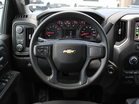 Used 2024 Chevrolet Silverado 2500 W/T w/ WT Convenience Package AWD/4WD image 25