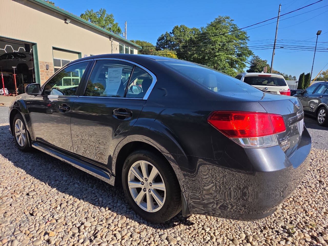 Used 2012 Subaru Legacy 2.5i Premium AWD/4WD image 6
