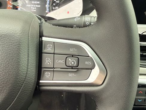 New 2026 Jeep Compass Limited image 14