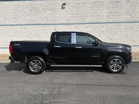 Used 2020 Chevrolet Colorado LT w/ Safety Package RWD image 8