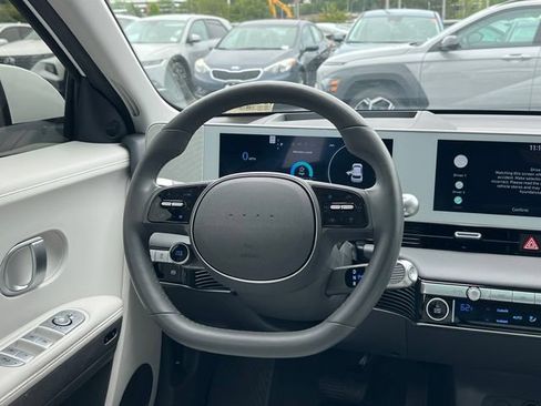 Certified 2024 Hyundai Ioniq 5 Limited AWD/4WD image 16