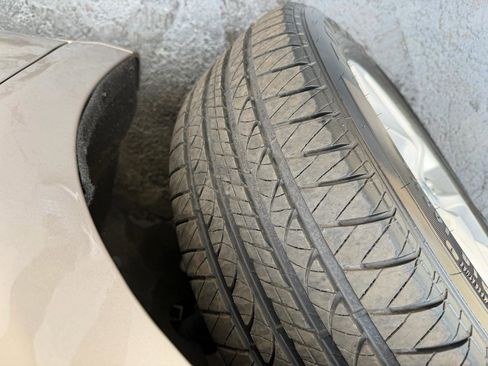 Used 2017 Chrysler Pacifica Touring-L Plus image 16