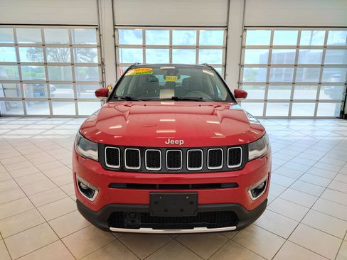 Used 2018 Jeep Compass Limited w/ Navigation Group FWD image 8