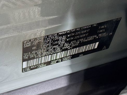 Used 2023 Toyota RAV4 XLE image 32