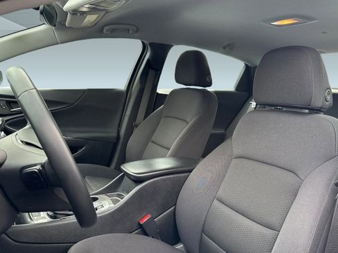 Used 2024 Chevrolet Malibu RS image 21