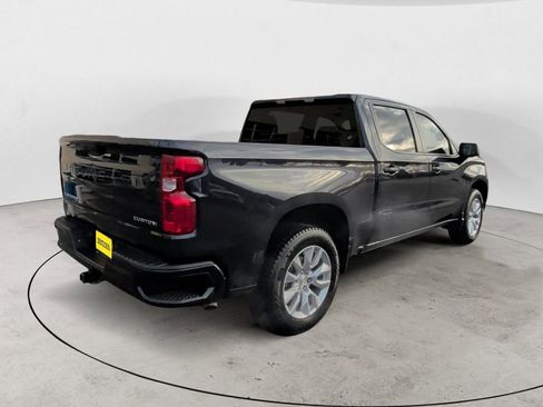 Used 2023 Chevrolet Silverado 1500 Custom image 5