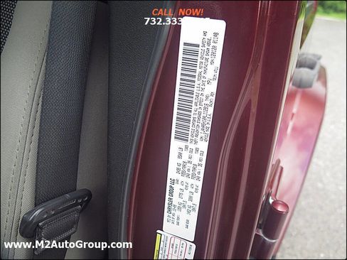 Used 2010 Jeep Wrangler Unlimited Sahara w/ Dual Top Group image 23