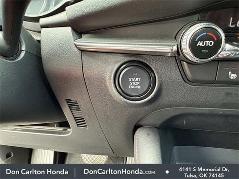 Used 2024 MAZDA MAZDA3 s image 23