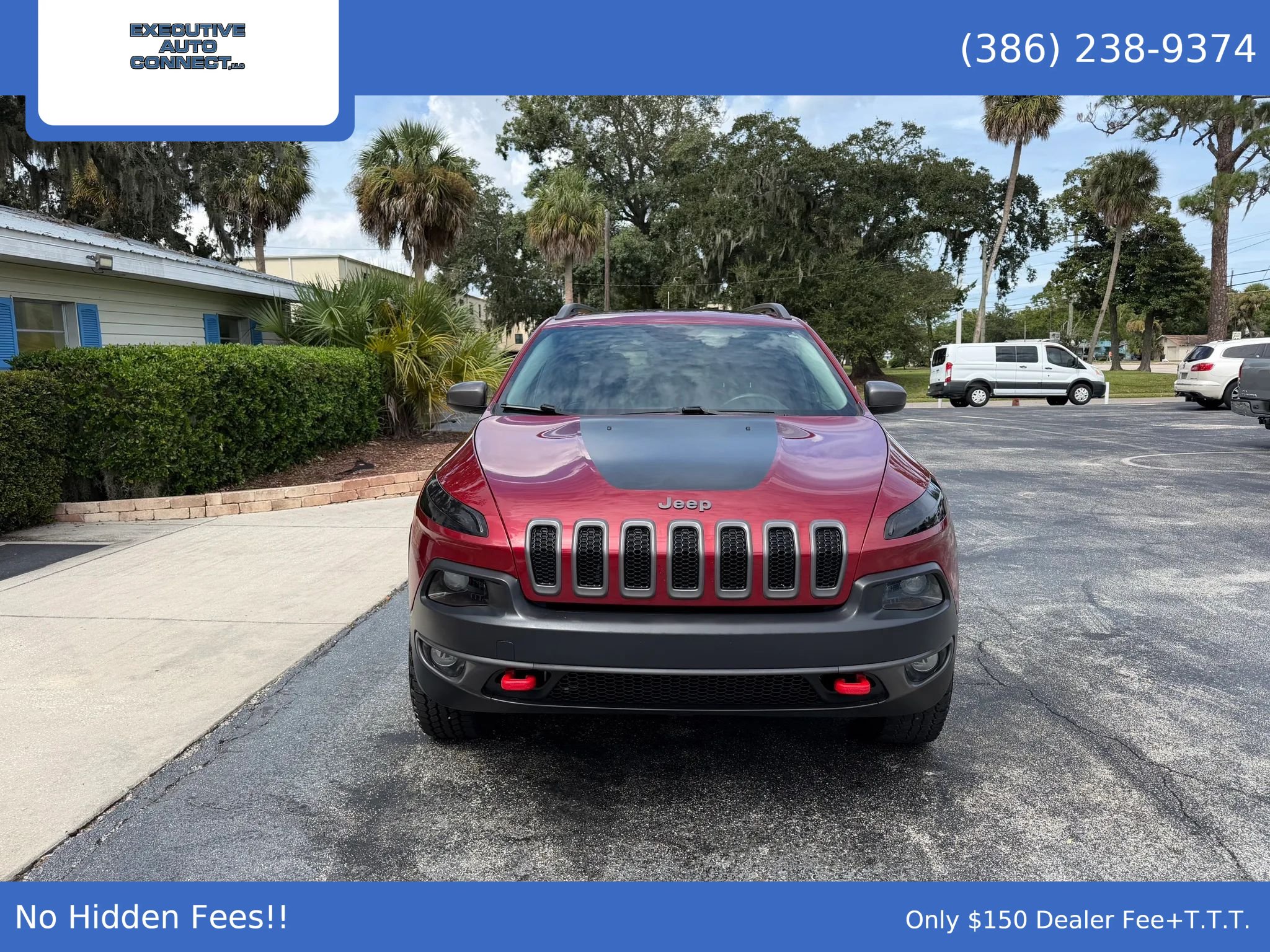 Used 2014 Jeep Cherokee Trailhawk w/ Comfort/Convenience Group AWD/4WD image 2