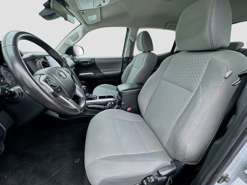 Used 2021 Toyota Tacoma SR5 image 13