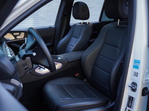 Used 2024 Mercedes-Benz GLE 450e 4MATIC image 22