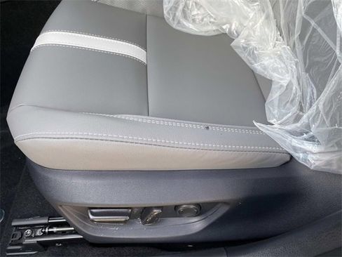 New 2026 Toyota Camry SE image 8