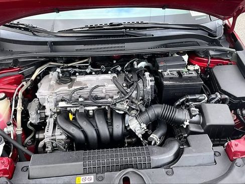 Used 2022 Toyota Corolla LE FWD image 30