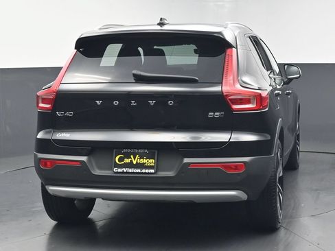 Used 2023 Volvo XC40 B5 Ultimate w/ Climate Package AWD/4WD image 4