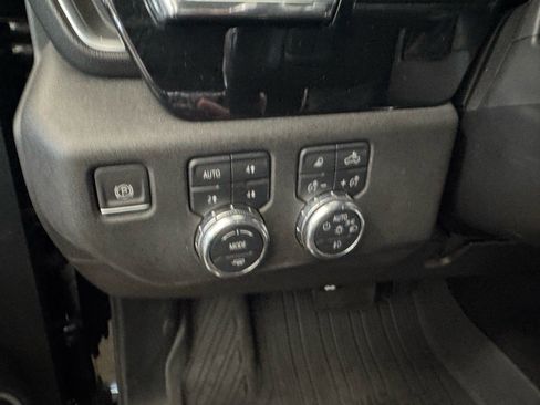 Used 2023 GMC Sierra 1500 Elevation w/ Elevation Premium Package AWD/4WD image 19