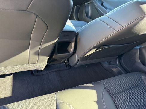 Used 2025 Buick Envista Preferred image 24