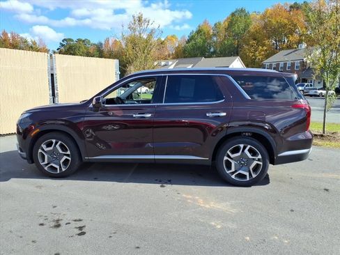 Certified 2024 Hyundai Palisade SEL image 23