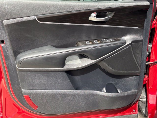 Used 2019 Kia Sorento FWD image 9
