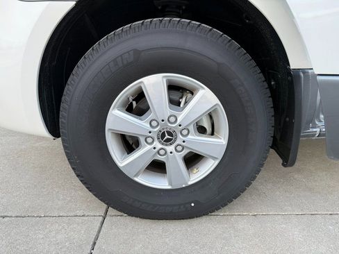 Used 2023 Mercedes-Benz Sprinter 144 Cargo image 27