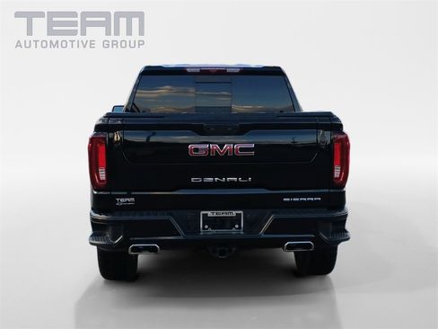 Used 2022 GMC Sierra 1500 Denali image 6