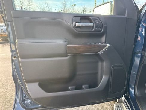 Used 2021 GMC Sierra 1500 SLT w/ SLT Premium Package image 19