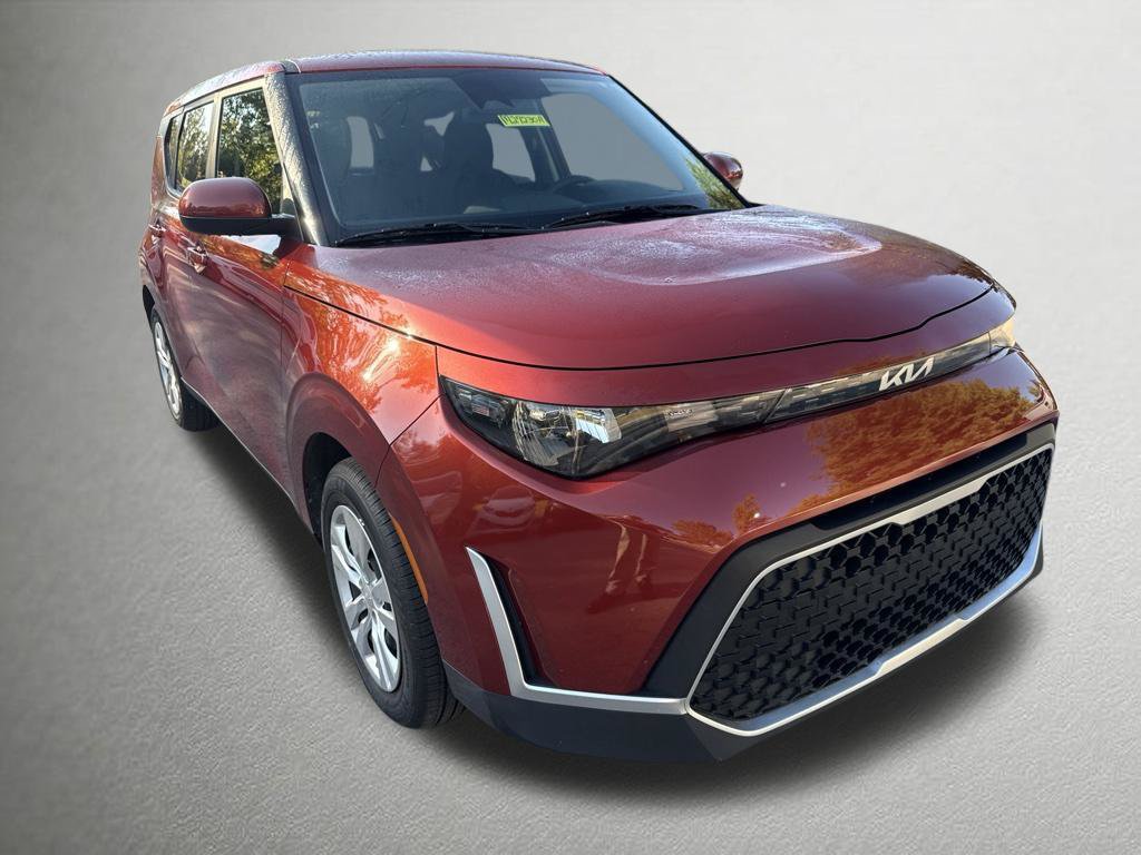 Certified 2024 Kia Soul LX FWD 360° Tour