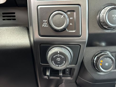 Used 2019 Ford F150 XLT w/ Equipment Group 302A Luxury image 27